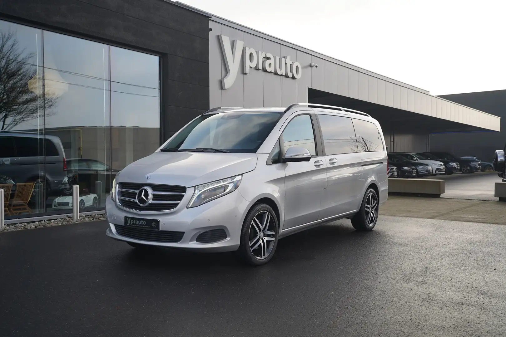 Mercedes-Benz V 220 V 220 d lang Edition Lichte vracht 6 PL Leder Navi Argent - 1