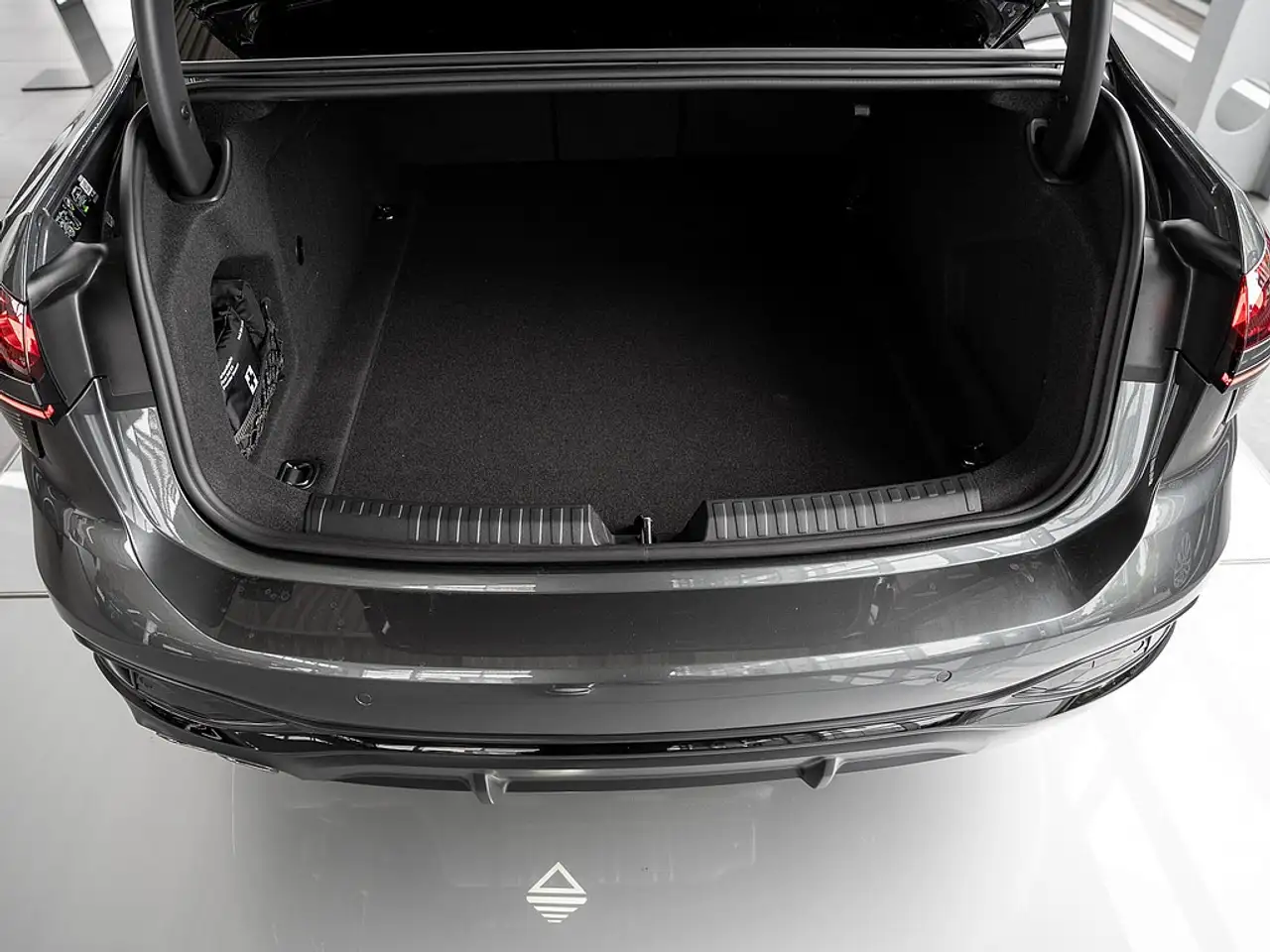 Audi A6 Limousine TDI quattro 150 kW S tronic 15