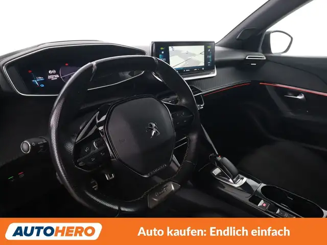 Peugeot e-2008 view 11