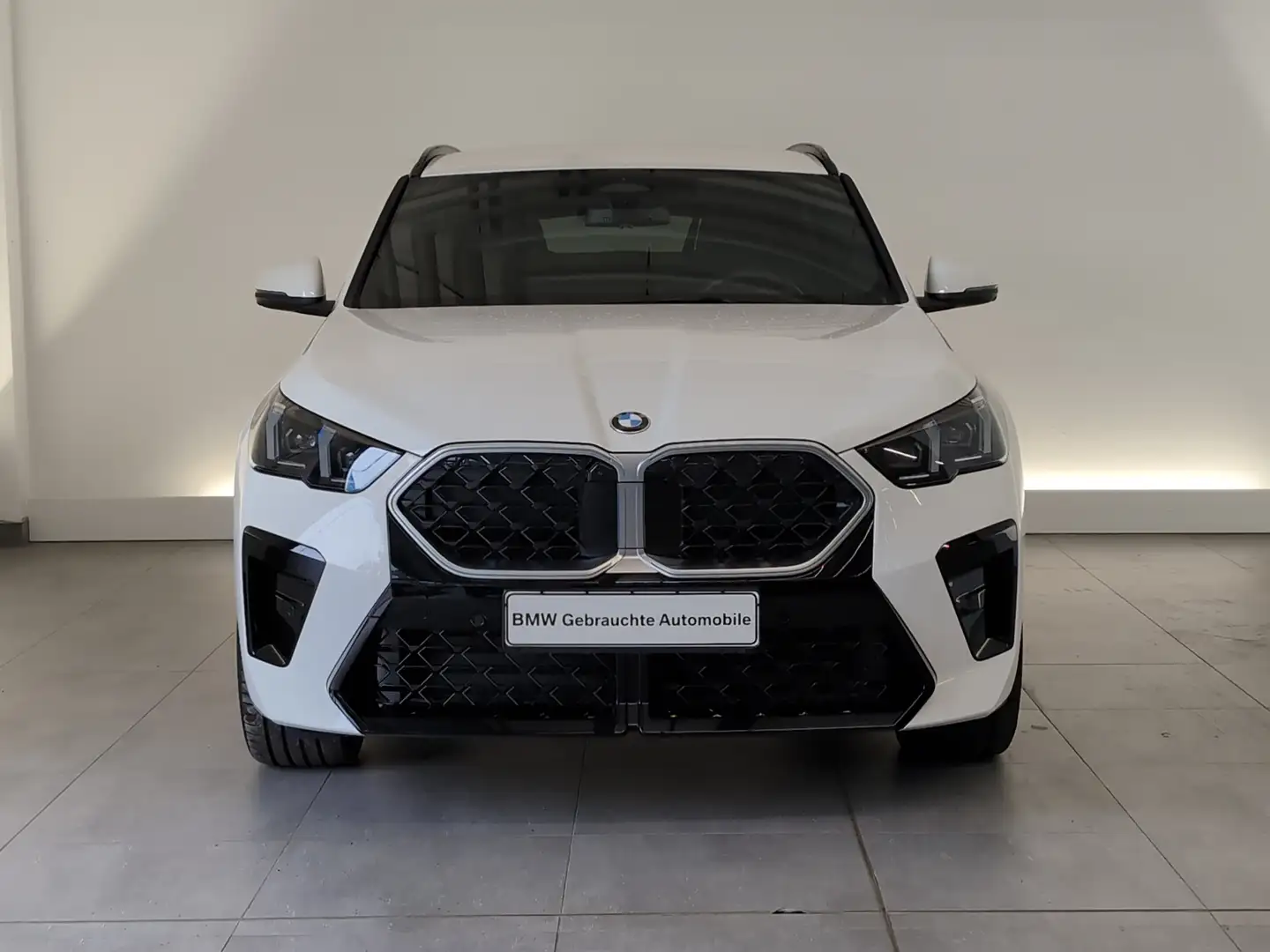 BMW X2 sDrive20i M Sportpaket Head-Up/LED/DAB Head-Up/LED Weiß - 2