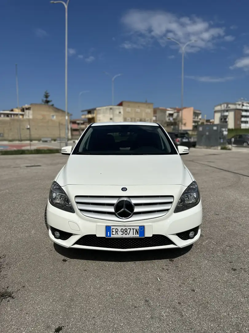 Mercedes-Benz B 200 B 200 CDI 136 CV Bianco - 2