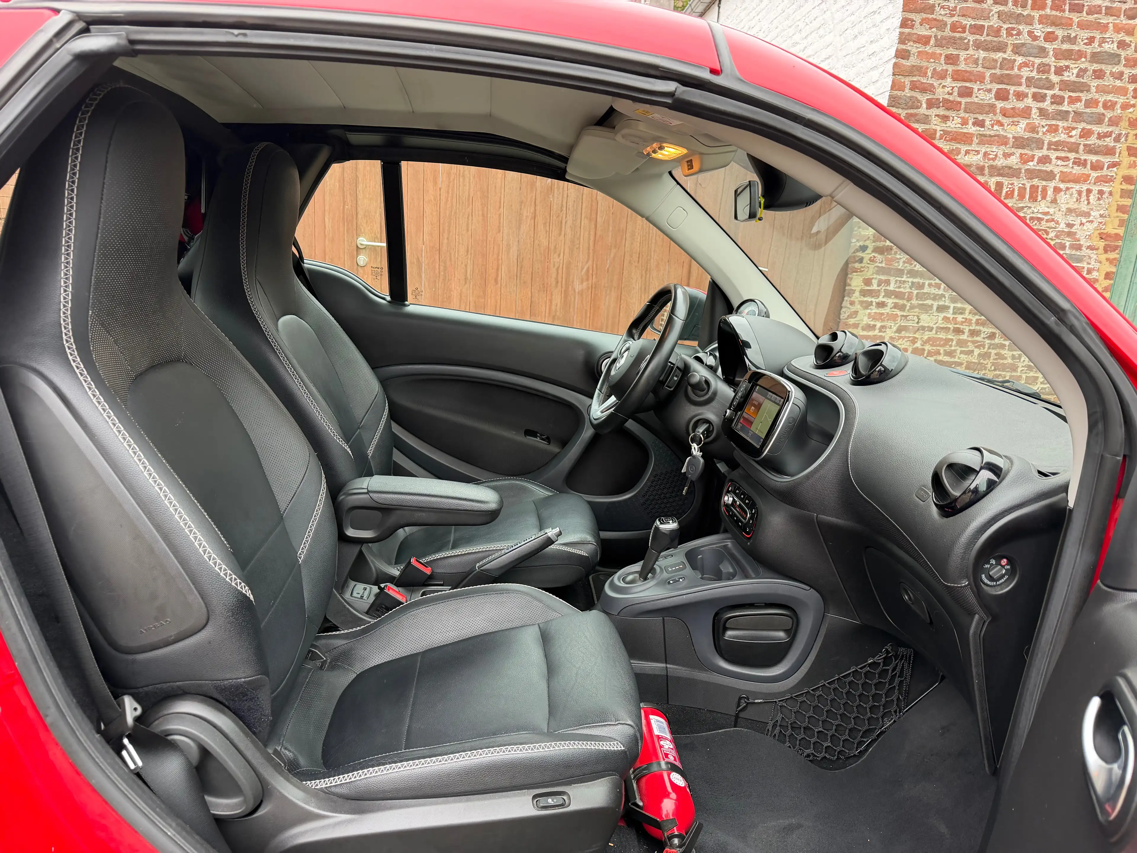 smart forTwo Cabrio 0.9 Turbo *Brabus Style* DCT — photo 11