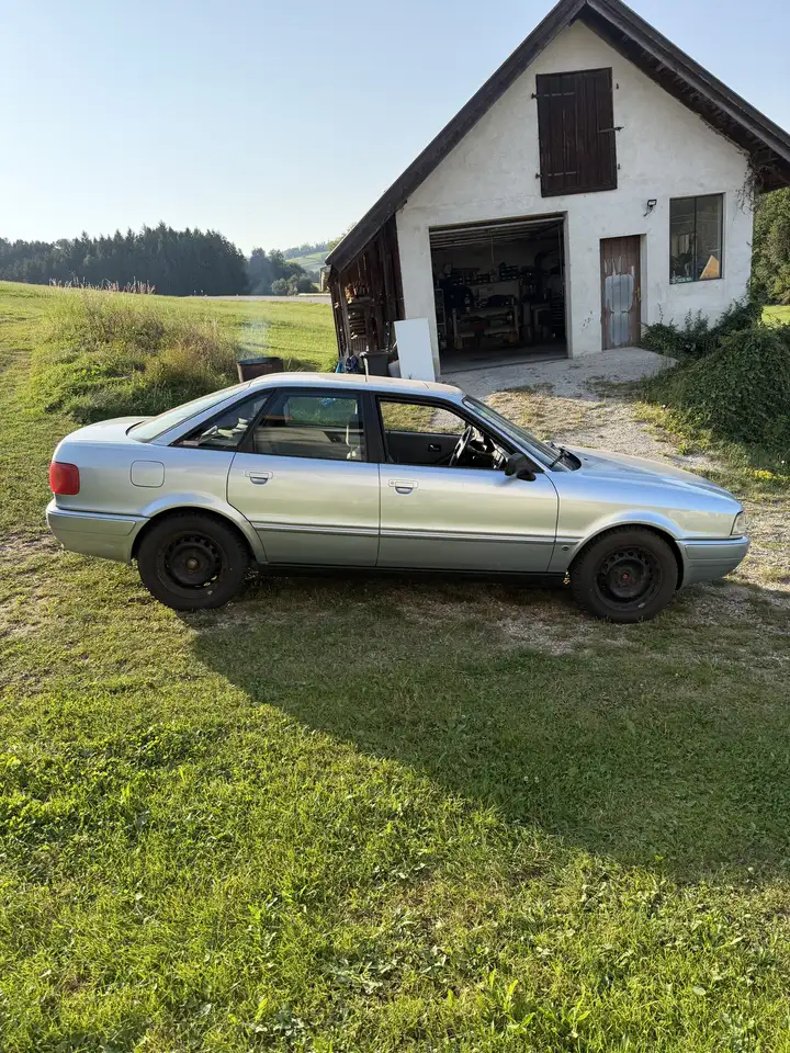 Audi 80 2,3 E Aut., foto 4