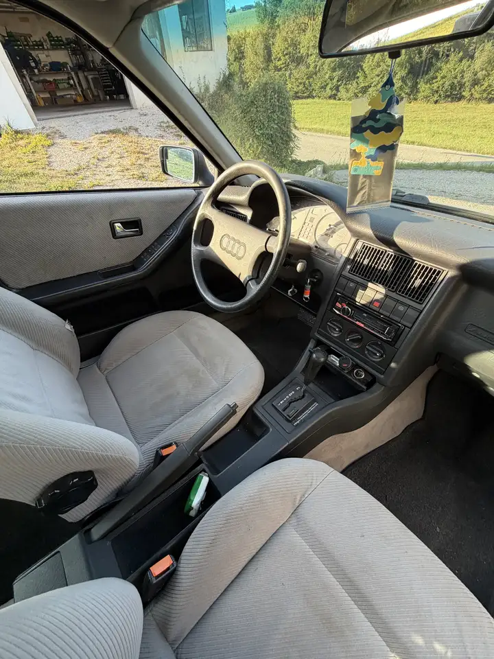 Audi 80 2,3 E Aut., foto 7