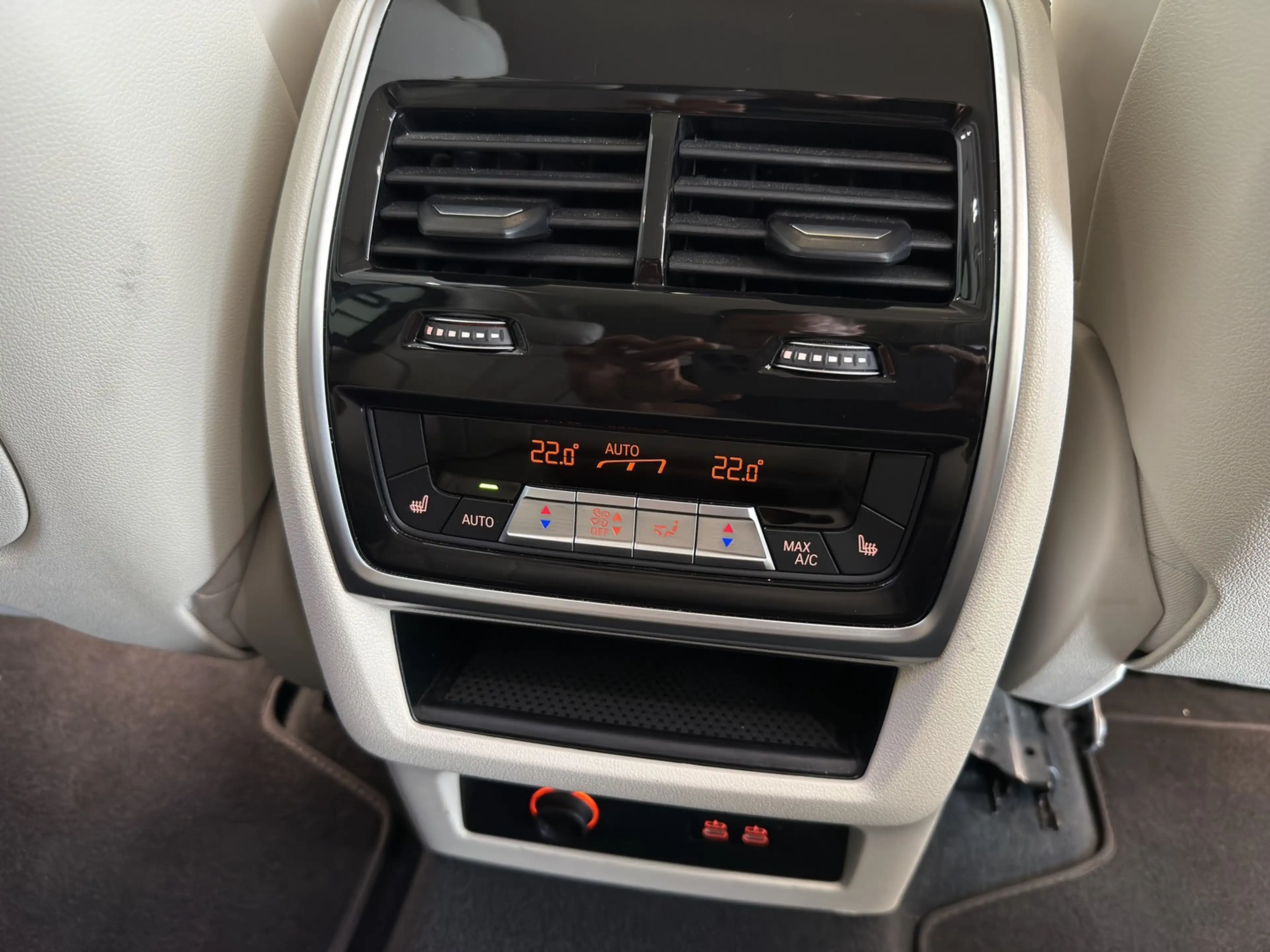 BMW X7 xDrive 40 d H&K AHK Head-Up 7-Sitzer Panorama — photo 15
