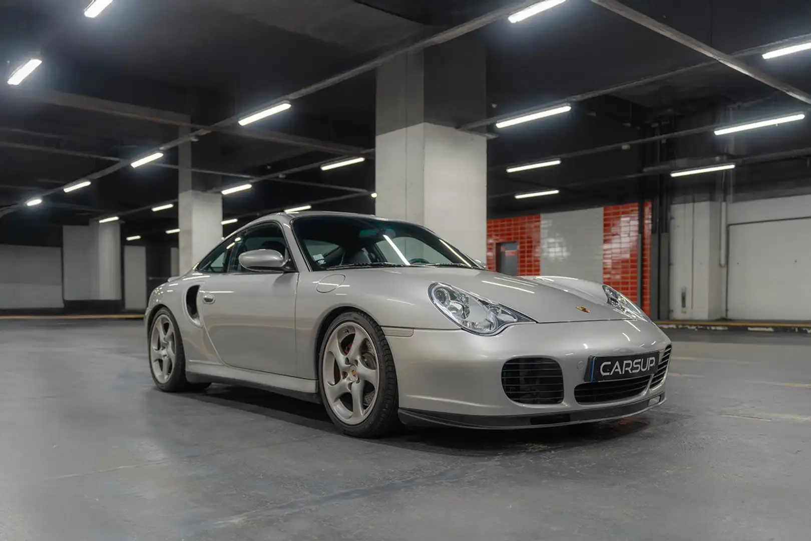Porsche 911 Type 996 Turbo Grau - 1