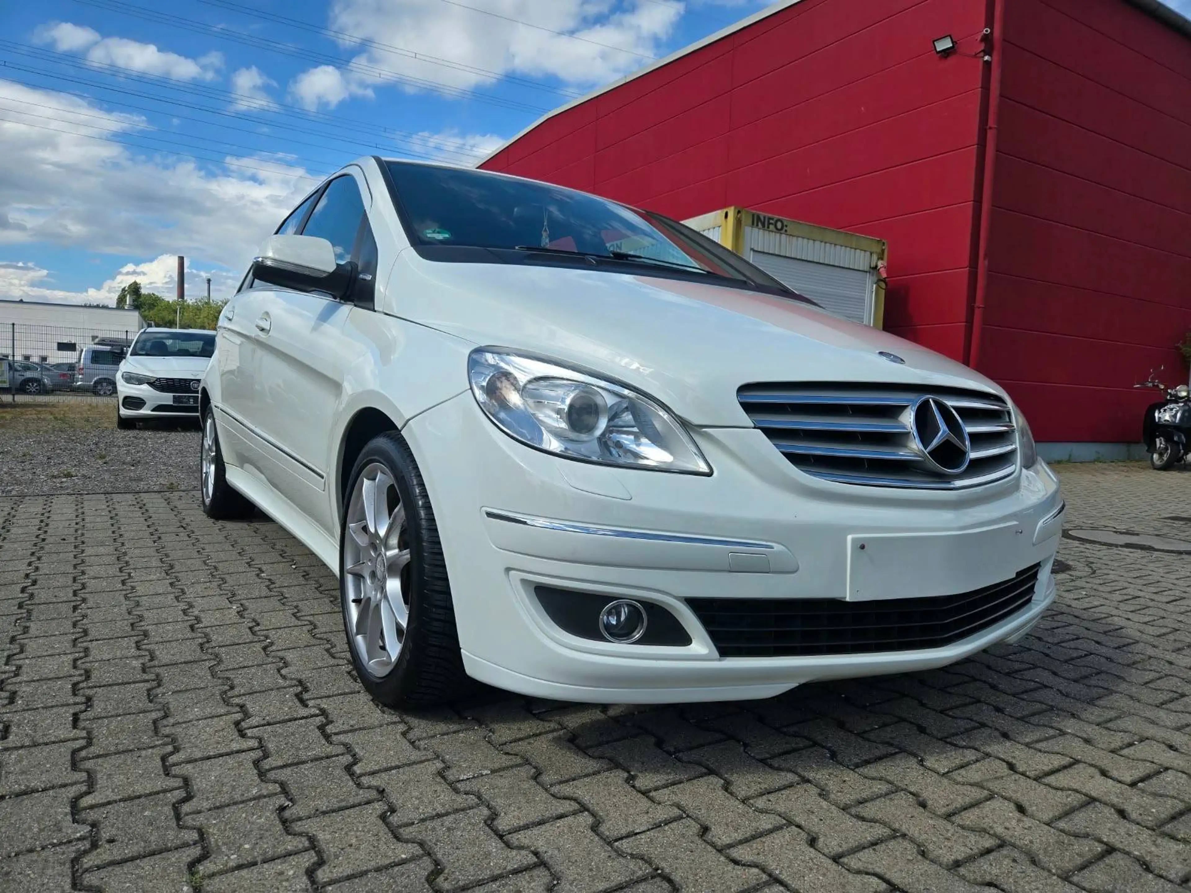 Mercedes-Benz B 160 B 160 (245.231)