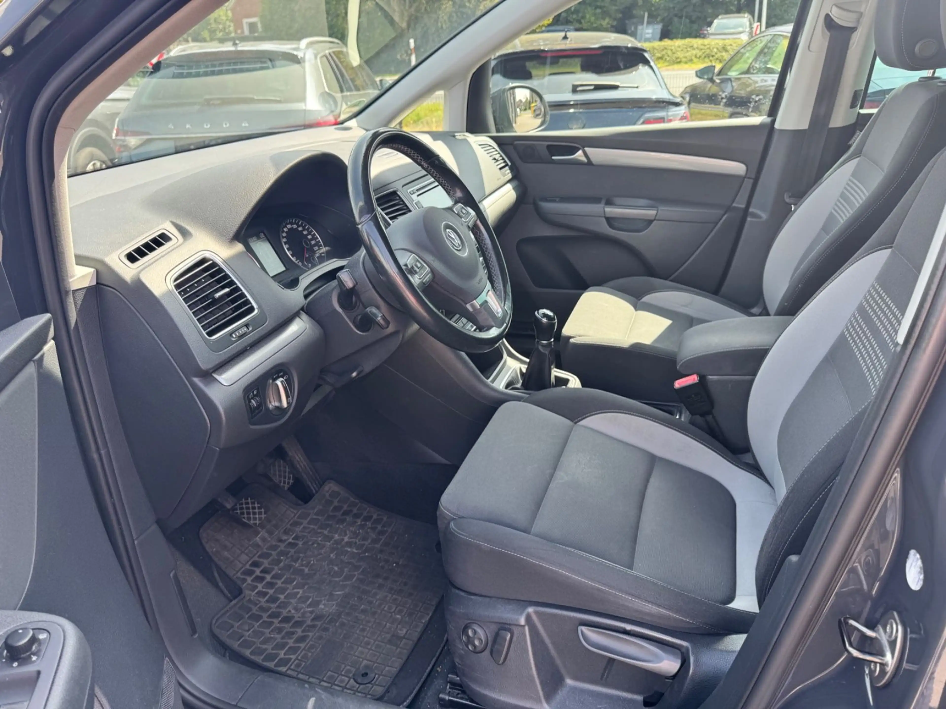 Volkswagen Sharan Life BMT Kamera MFL AHK Temp Elekr Schieb — photo 10