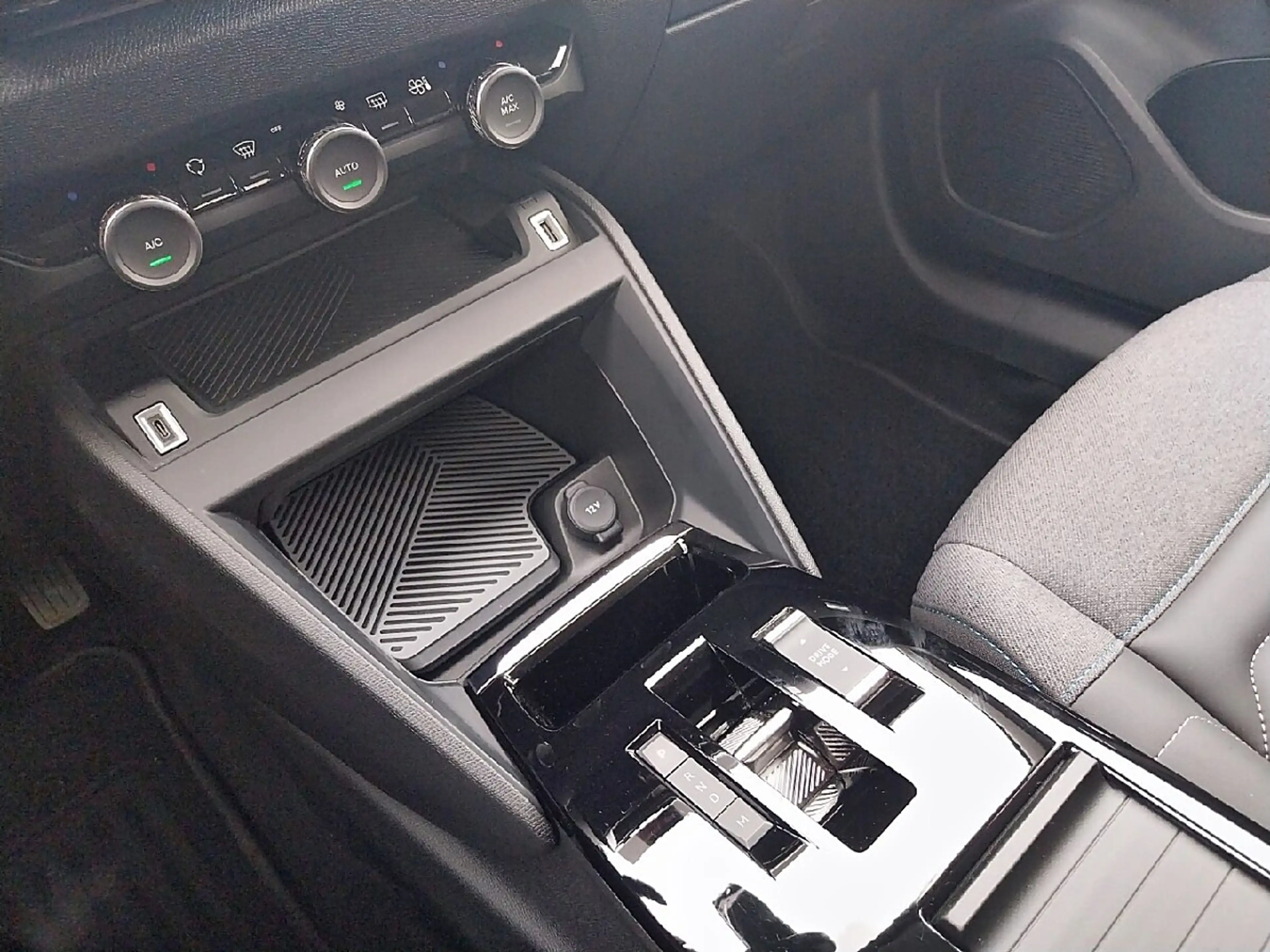 Citroen C4 PT 130 S&S 130 EA — photo 14
