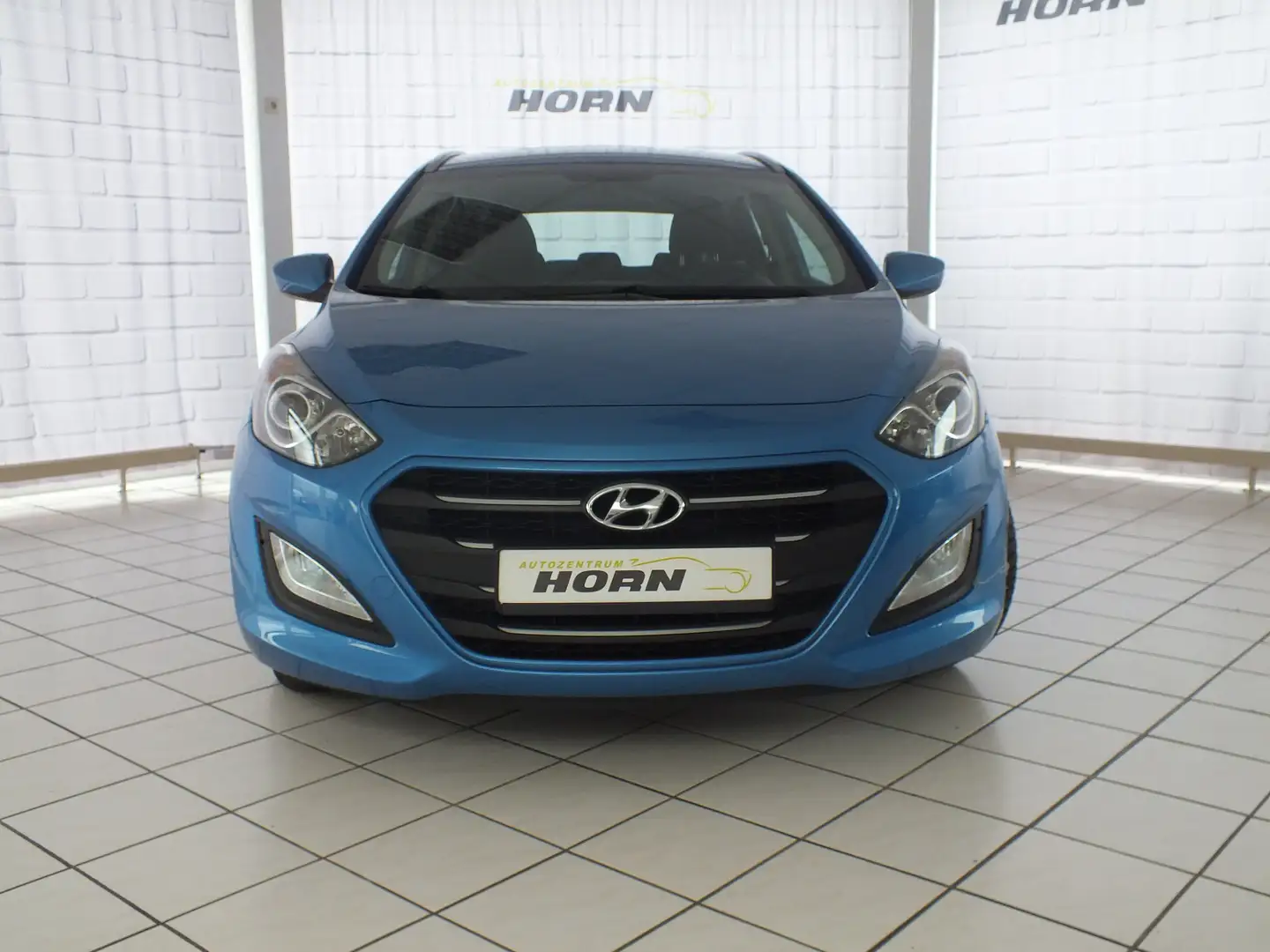 Hyundai i30 blue Classic, AHK abnehmbar, neue Inspektion Azul - 2