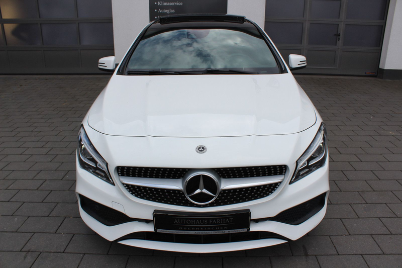 Mercedes-Benz CLA 200 AMG Line (PANORAMADACH) — photo 7