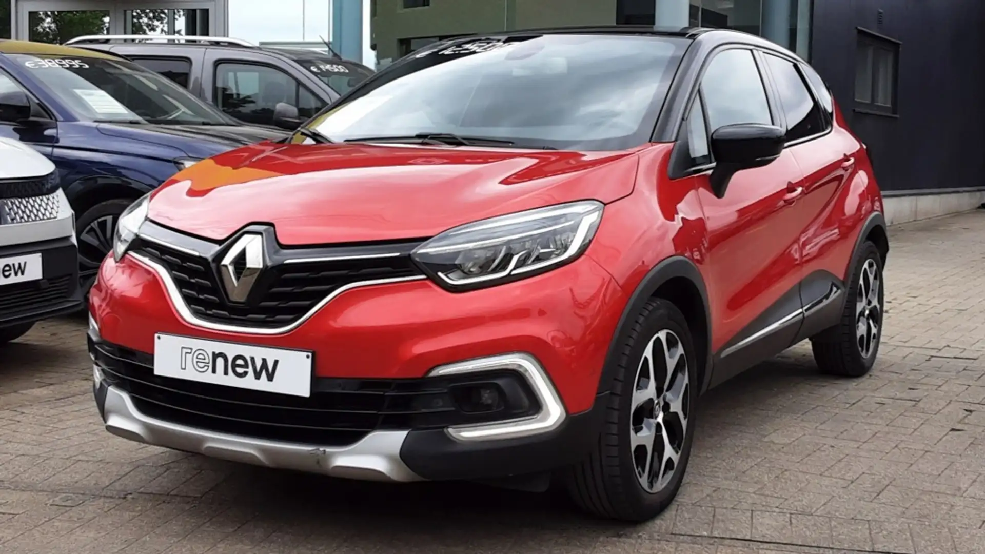 Renault Captur 1.2 TCe Intens Automaat Rouge - 1
