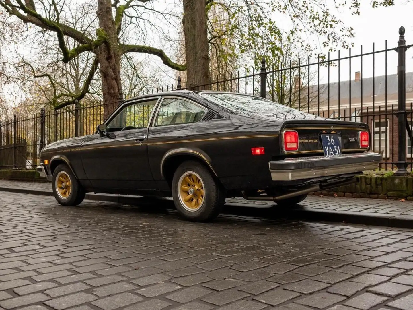 Chevrolet Cosworth Vega Чёрный - 2