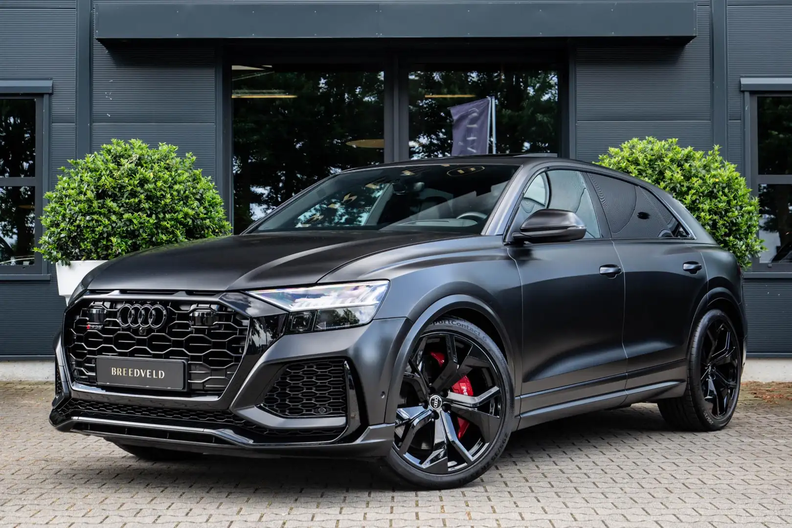 Audi RS Q8 RSQ8 4.0 TFSI 600Pk quattro Чорний - 1