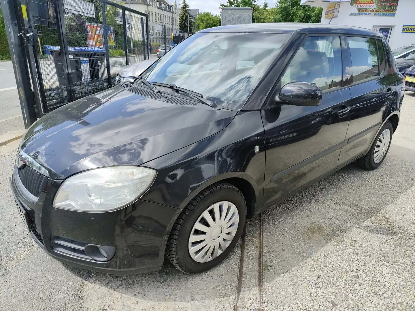 Skoda Fabia 1.2 HTP Elegance, TÜV und Inspektion Neu Negro - 1