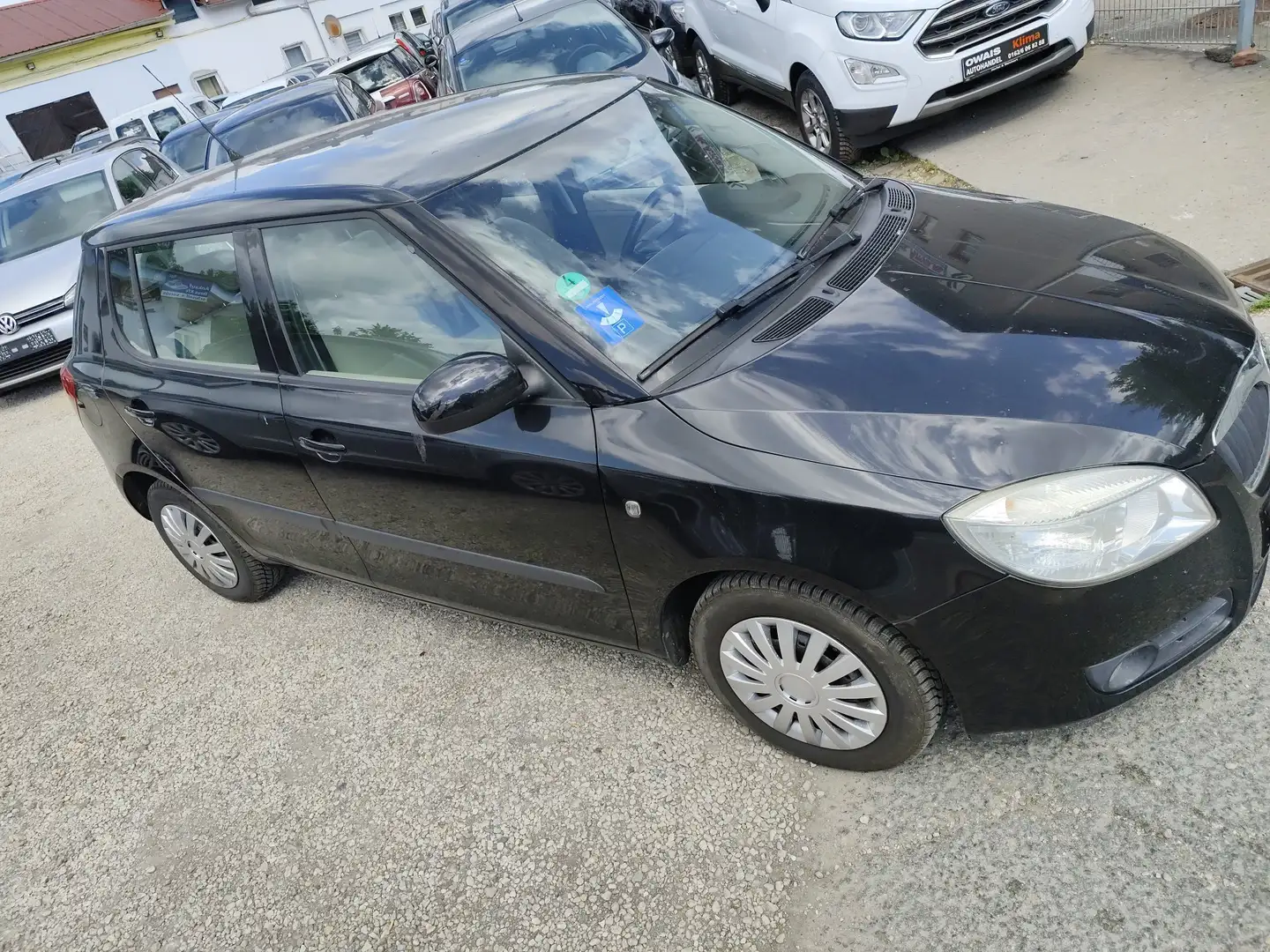 Skoda Fabia 1.2 HTP Elegance, TÜV und Inspektion Neu Negro - 2