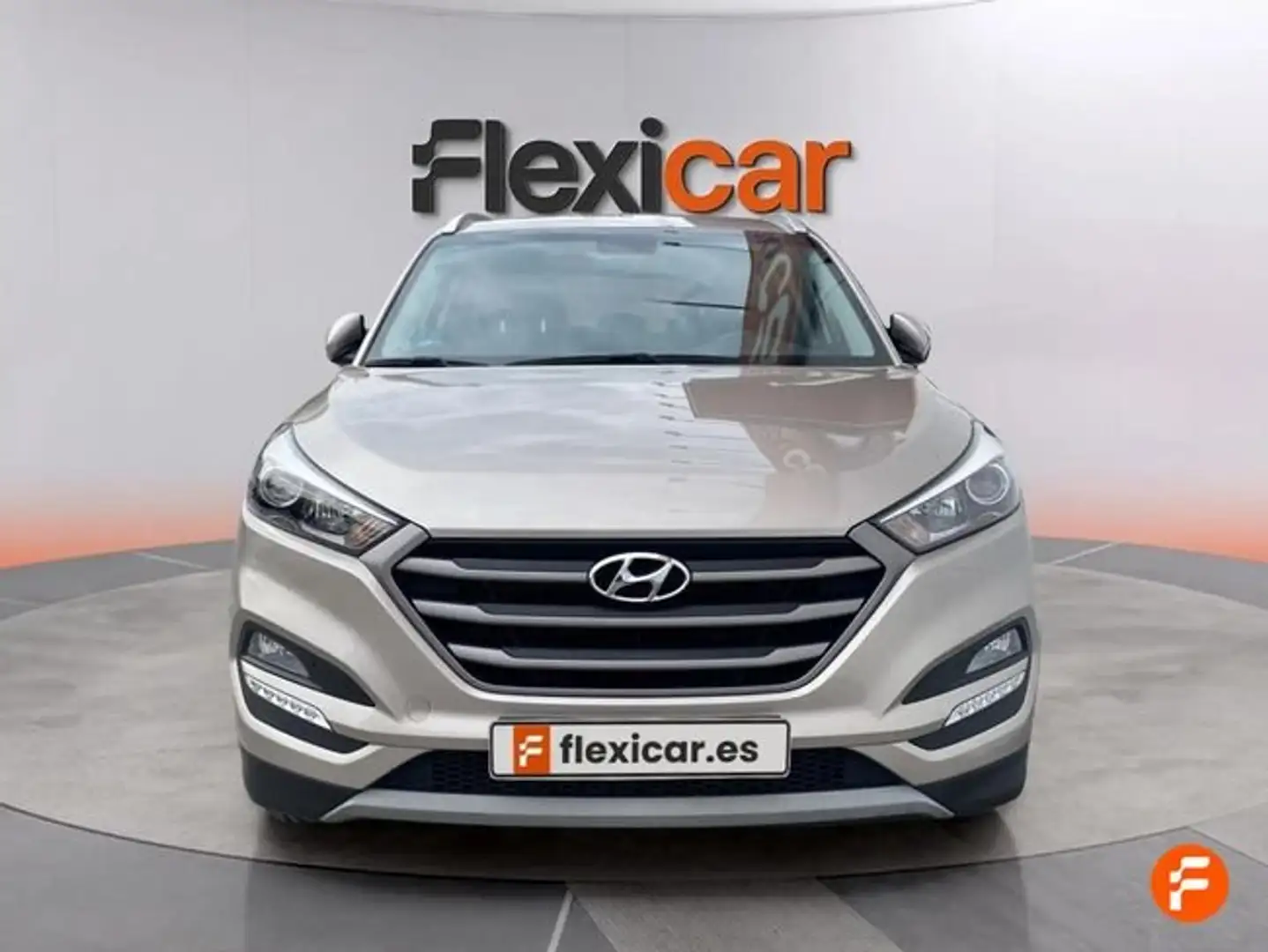 Hyundai TUCSON 1.6 GDI 97kW (131CV) Klass BE 4X2 Gris - 2