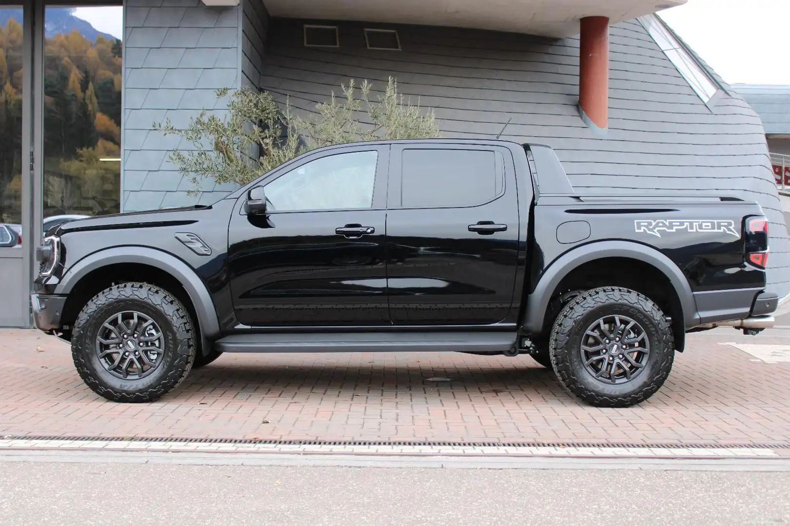 Ford Ranger Raptor 3.0 Ecoboost V6 4WD DC 5 posti GANCIO-ROLLO Nero - 1