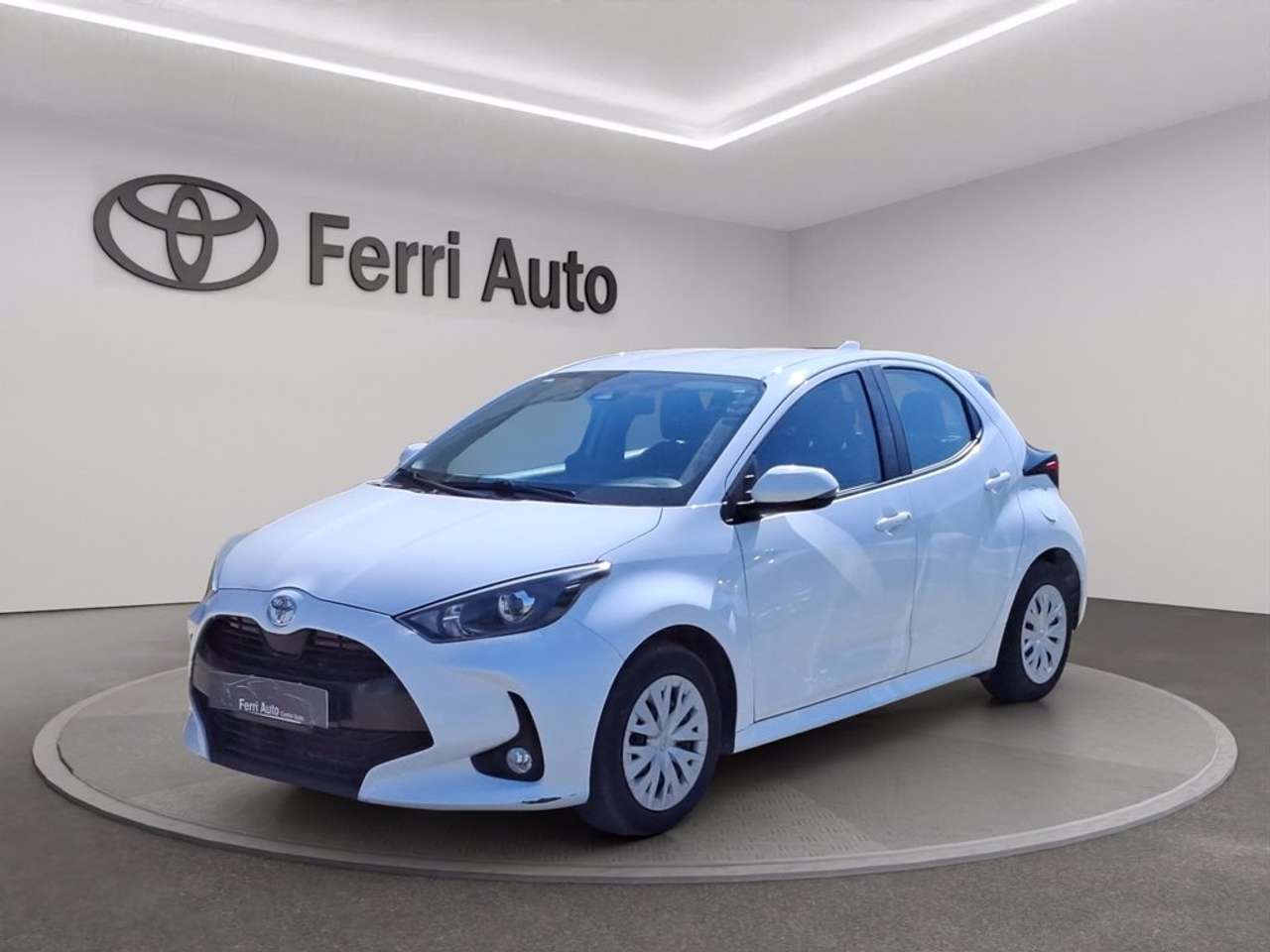 Toyota Yaris 1.0 active