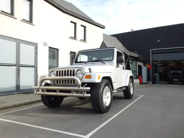 Jeep Wrangler Wrangler 4.0i Sahara **Original**76000km**
