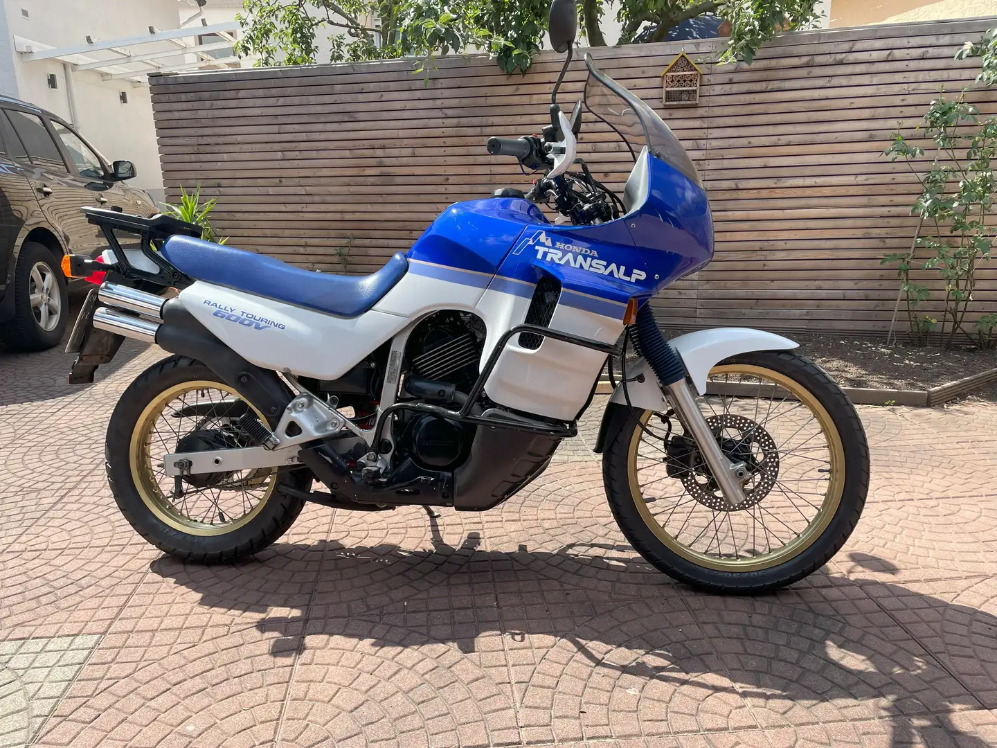 Honda Transalp 600 V PD06 Bleu - 1