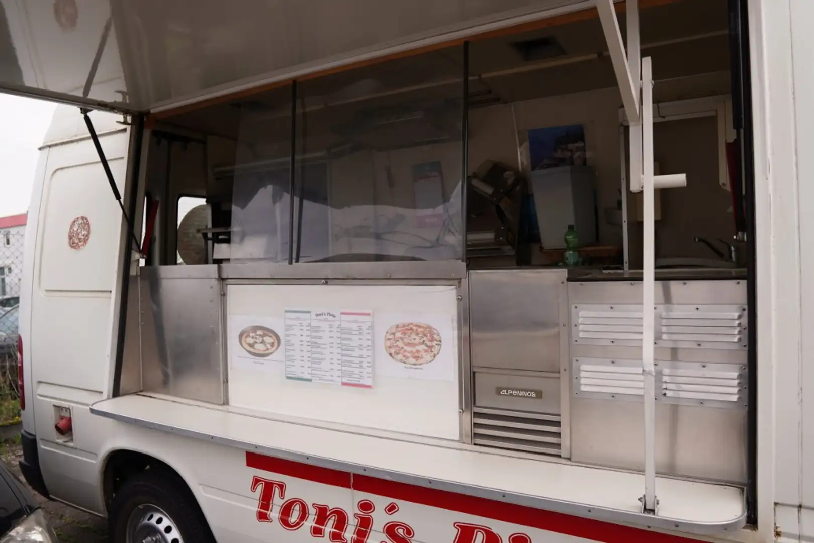 Volkswagen T4 35 Hochraum-Kasten Imbisswagen Pizza * Festp. Weiß - 1