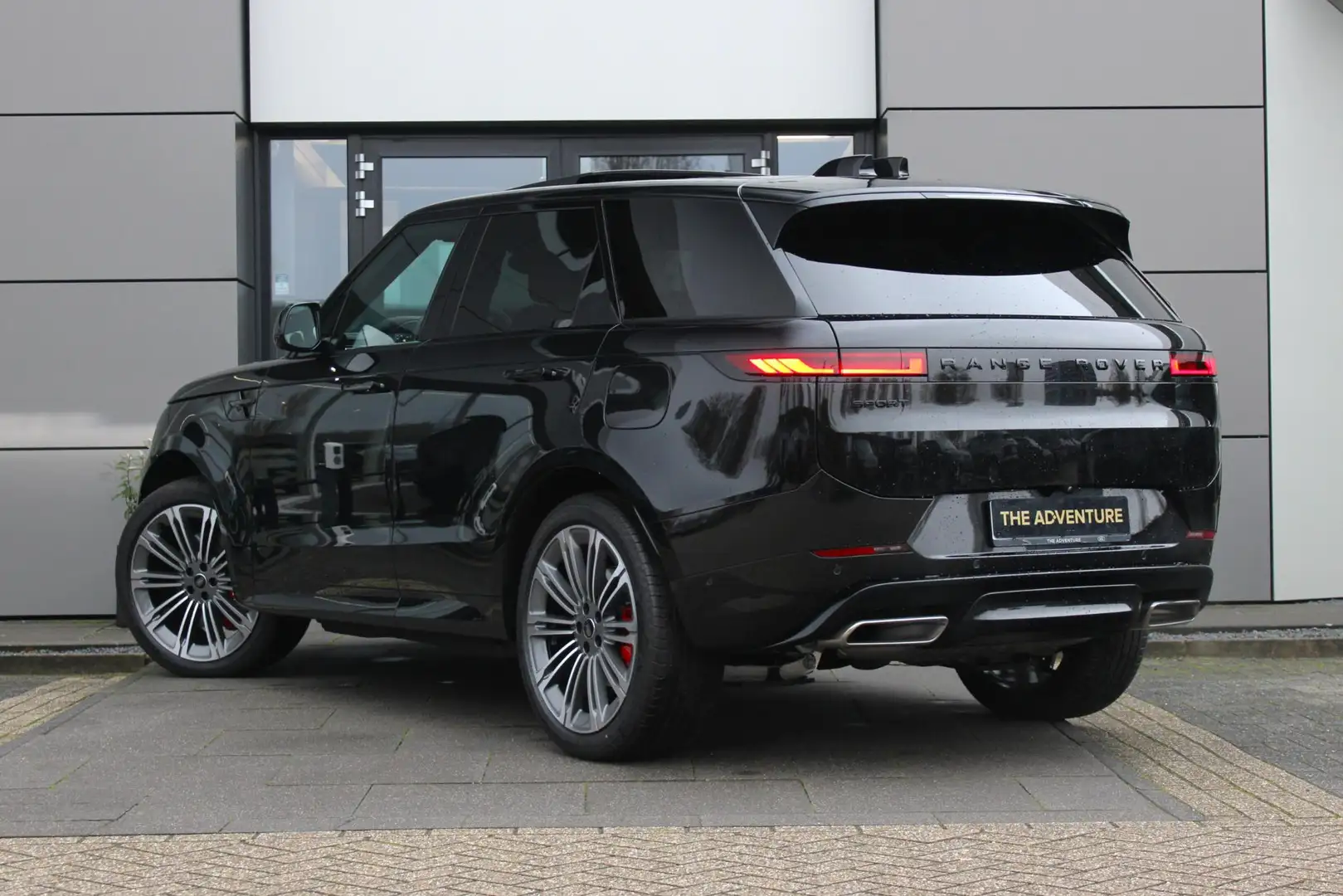 Land Rover Range Rover Sport P460e Dynamic SE | 23" | Pano | Trekhaak | Cold Cl Negro - 2