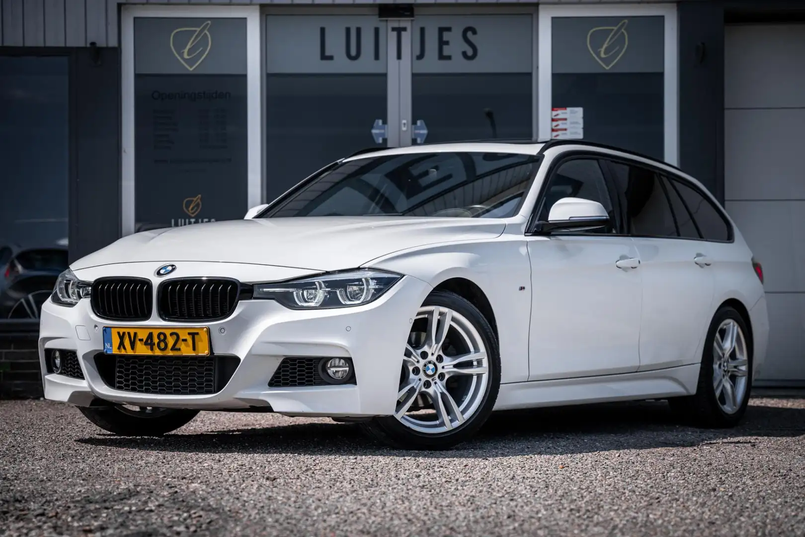 BMW 318 3-serie Touring 318i M Sport Edition I Pano-dak I Blanc - 1