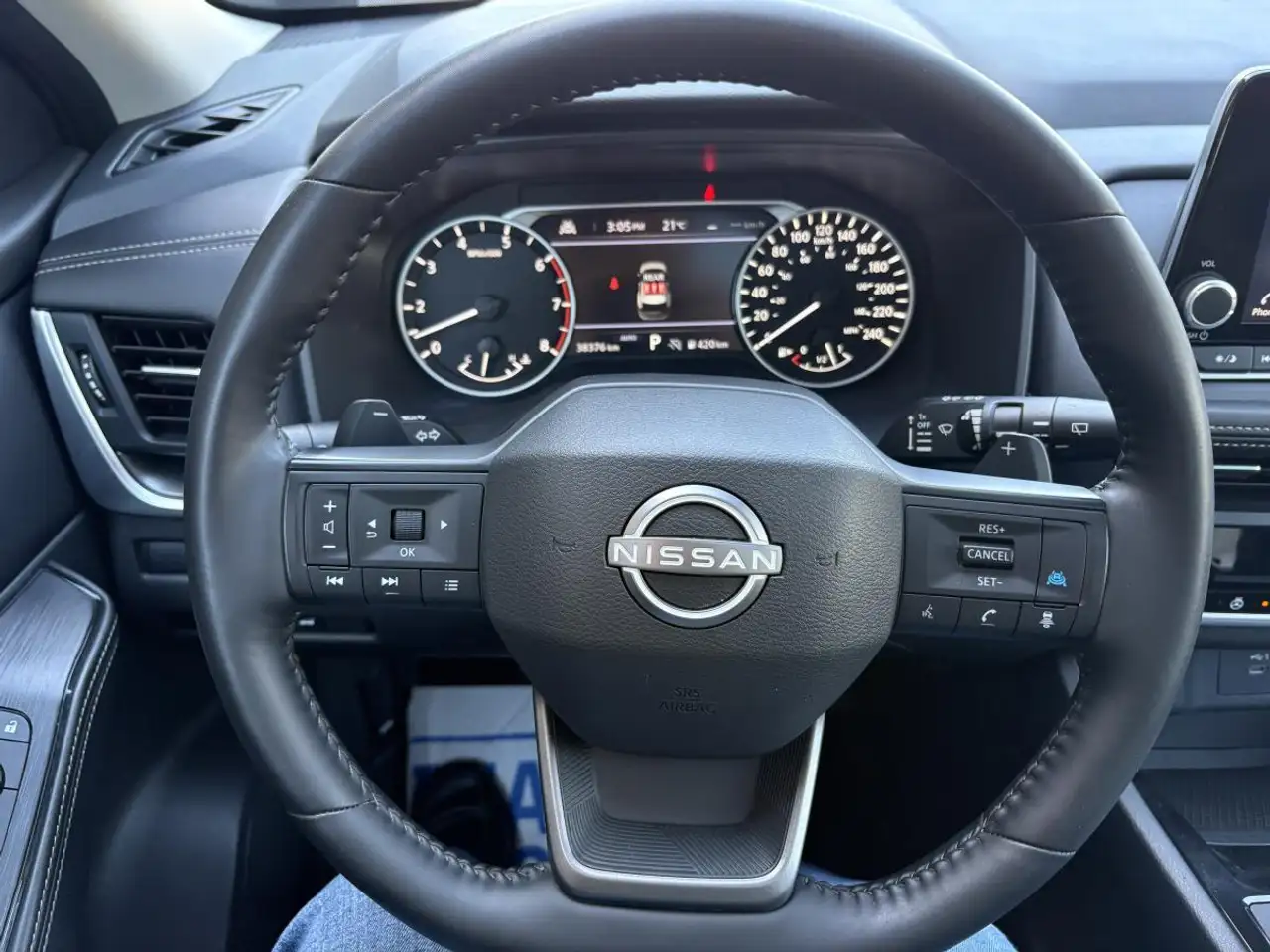 Nissan Rogue снимка Nissan Rogue
