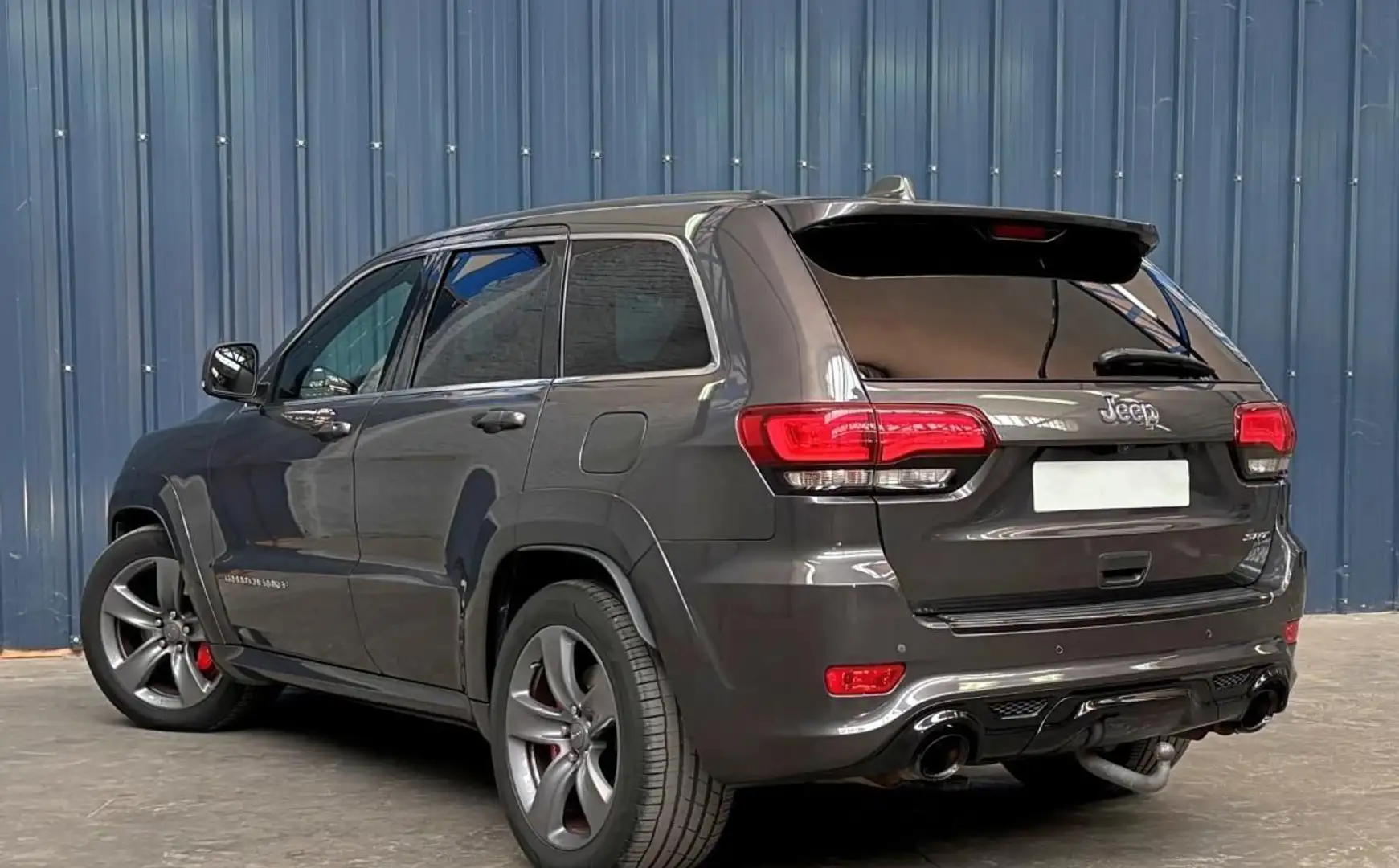 Jeep Grand Cherokee 6.4 HEMI 470 AWD SRT8 BVA +200ch SUPERCHARGEUR BVA8 Garantie 1 An GPL Gris - 2