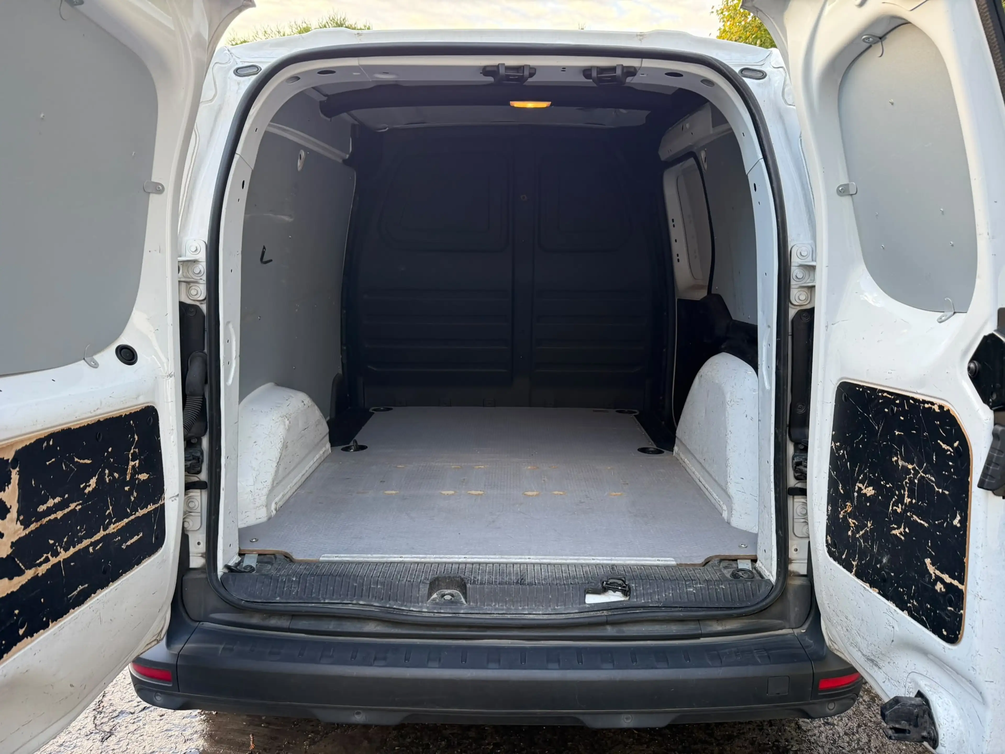 Renault Kangoo Kangoo 1.3 TCe Equilibre Equilibre — photo 10