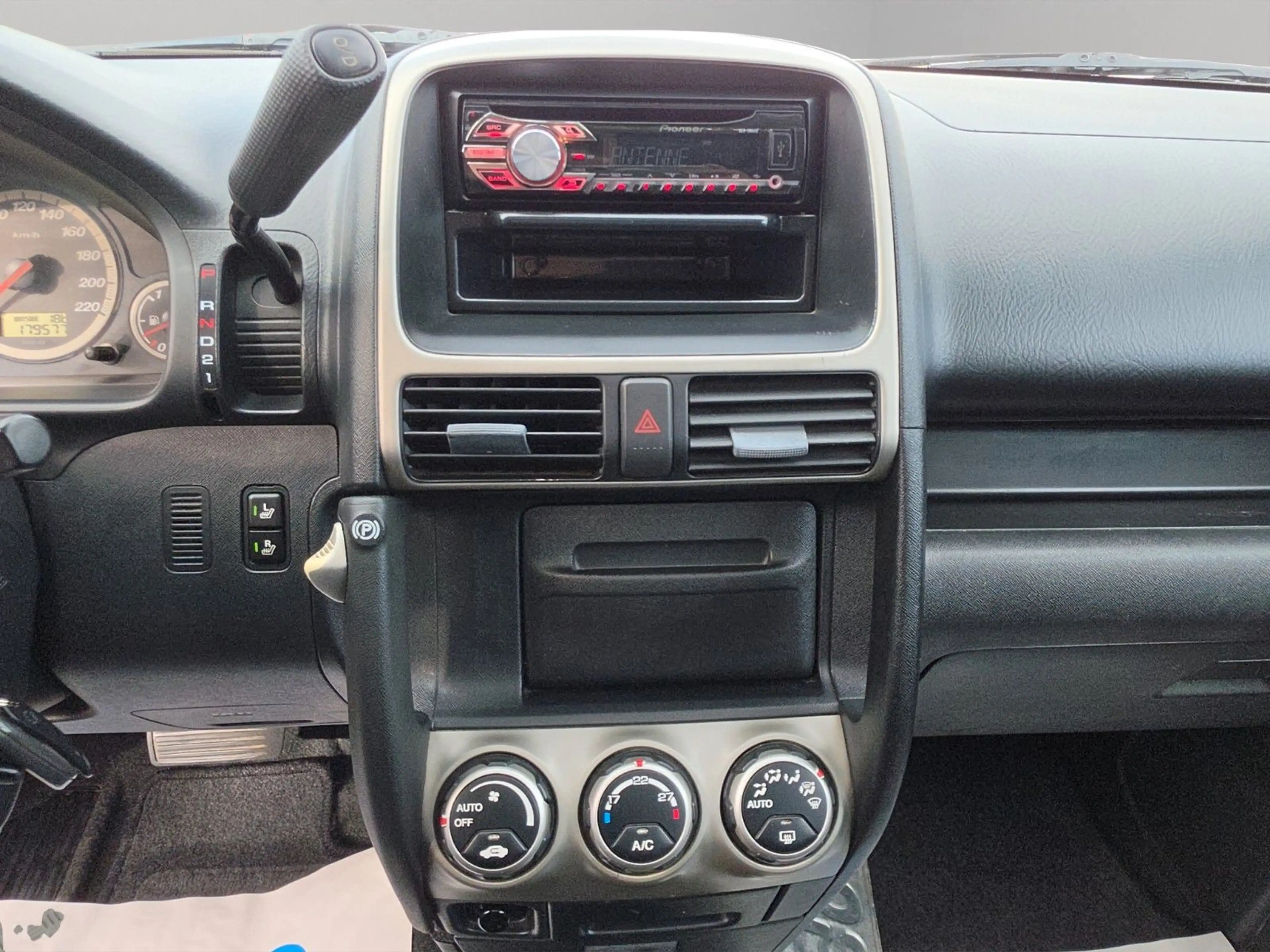 Honda CR-V ES HU AU NEU ALLRADANTRIEB — photo 15