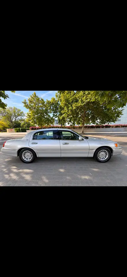 Lincoln Town Car Cartier 4.6 V8 · Año 2000 ·, foto 4