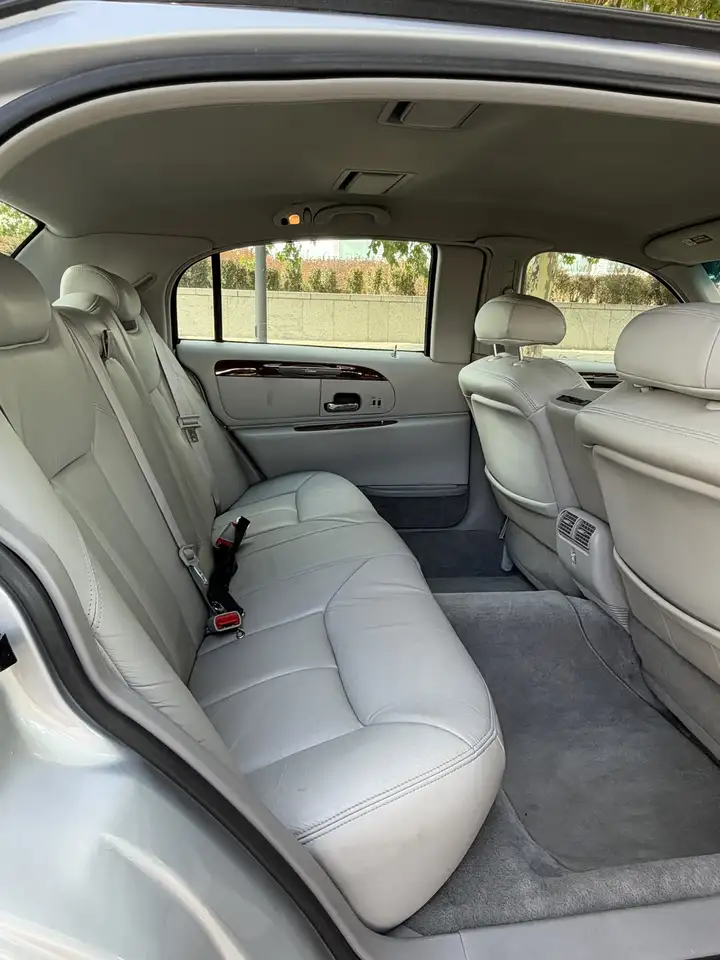 Lincoln Town Car Cartier 4.6 V8 · Año 2000 ·, foto 10