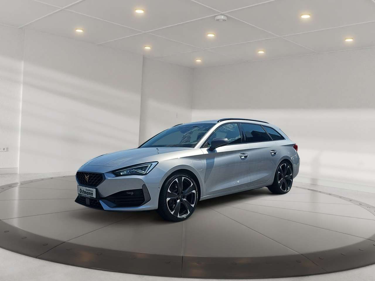 Cupra Leon 2022 — Sportstourer VZ e-HYBRID AHK NAV KAM el.Heck