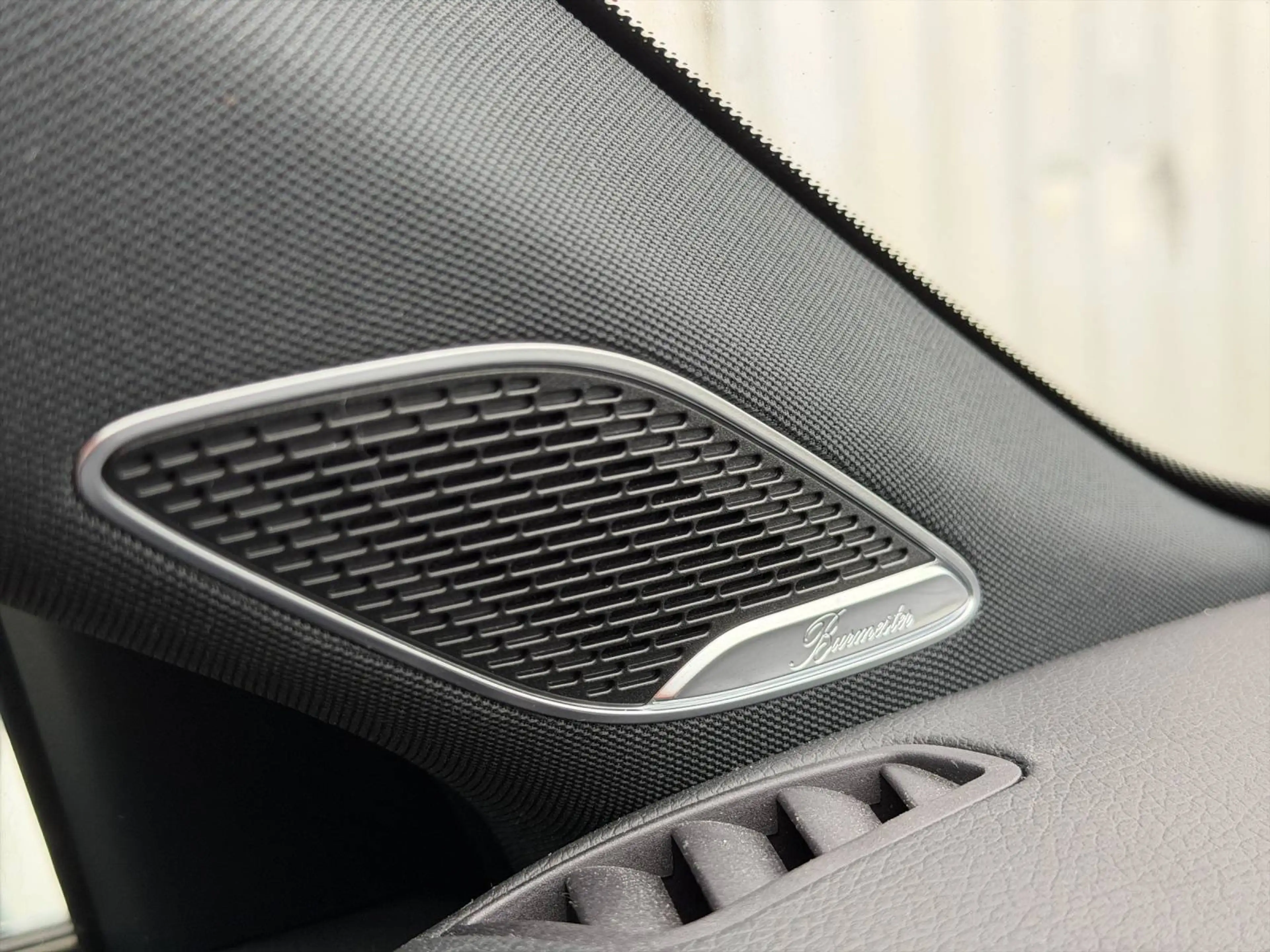Mercedes-Benz A 180 d Aut. *MULTIBEAM, AMBI, STANDHZG, BURMESTER, LEDER, RFK* — photo 14