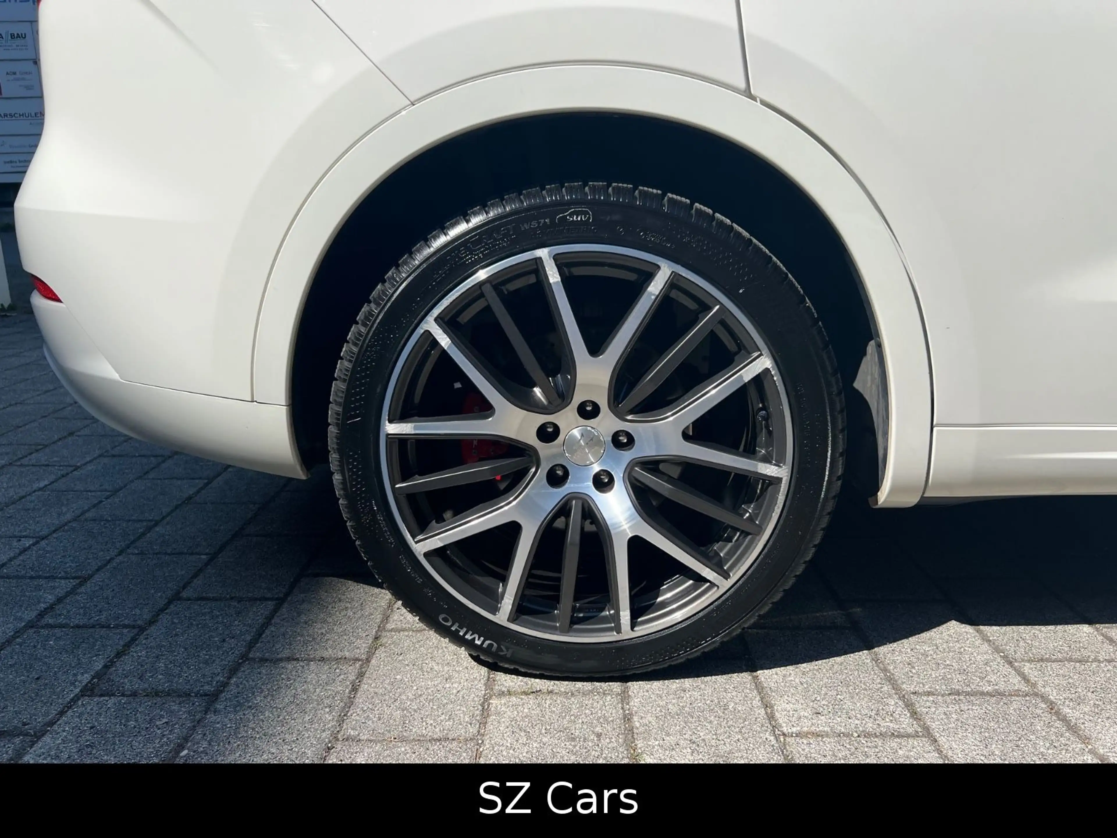 Maserati Levante S Q4 — photo 13