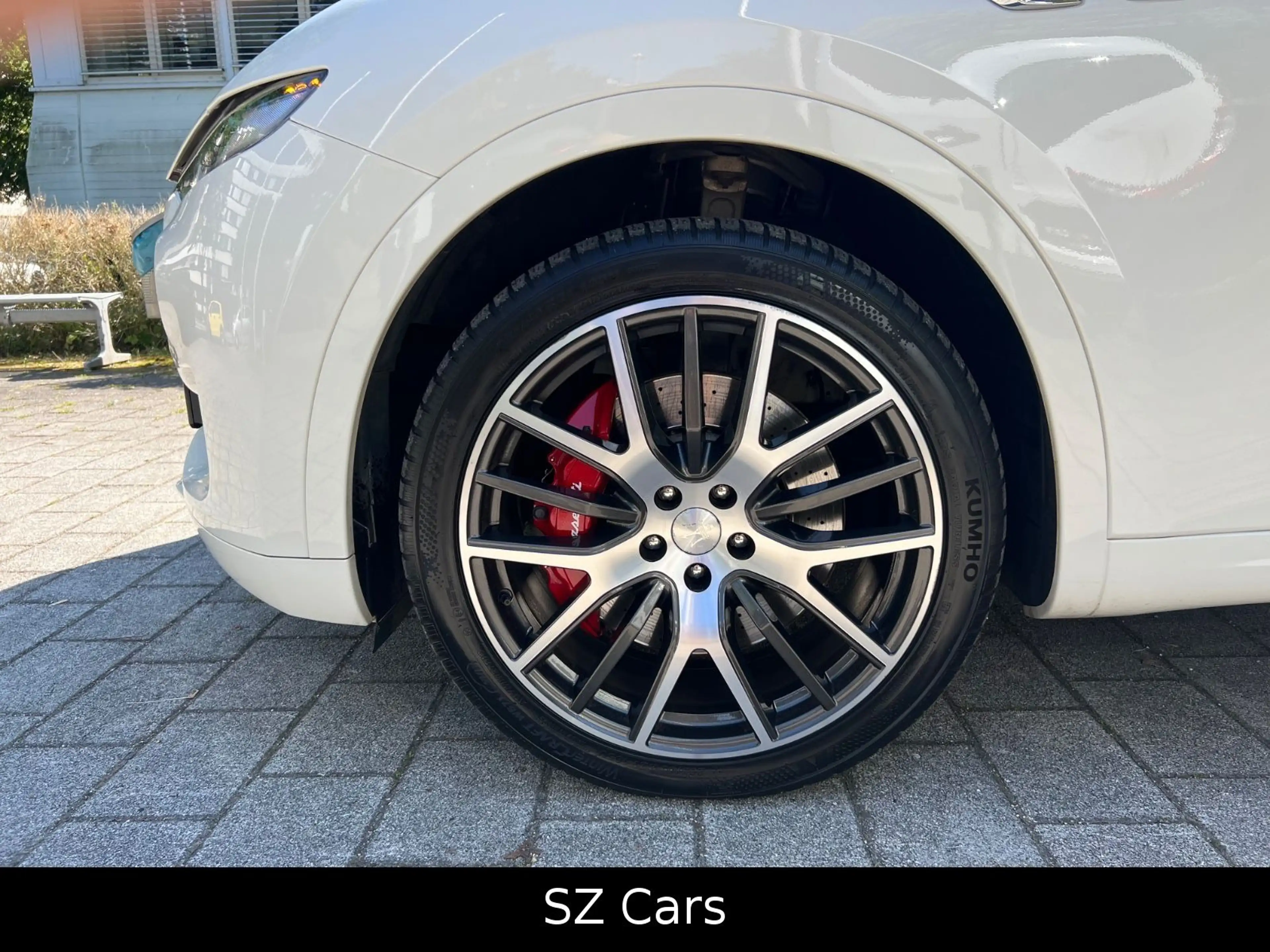 Maserati Levante S Q4 — photo 11