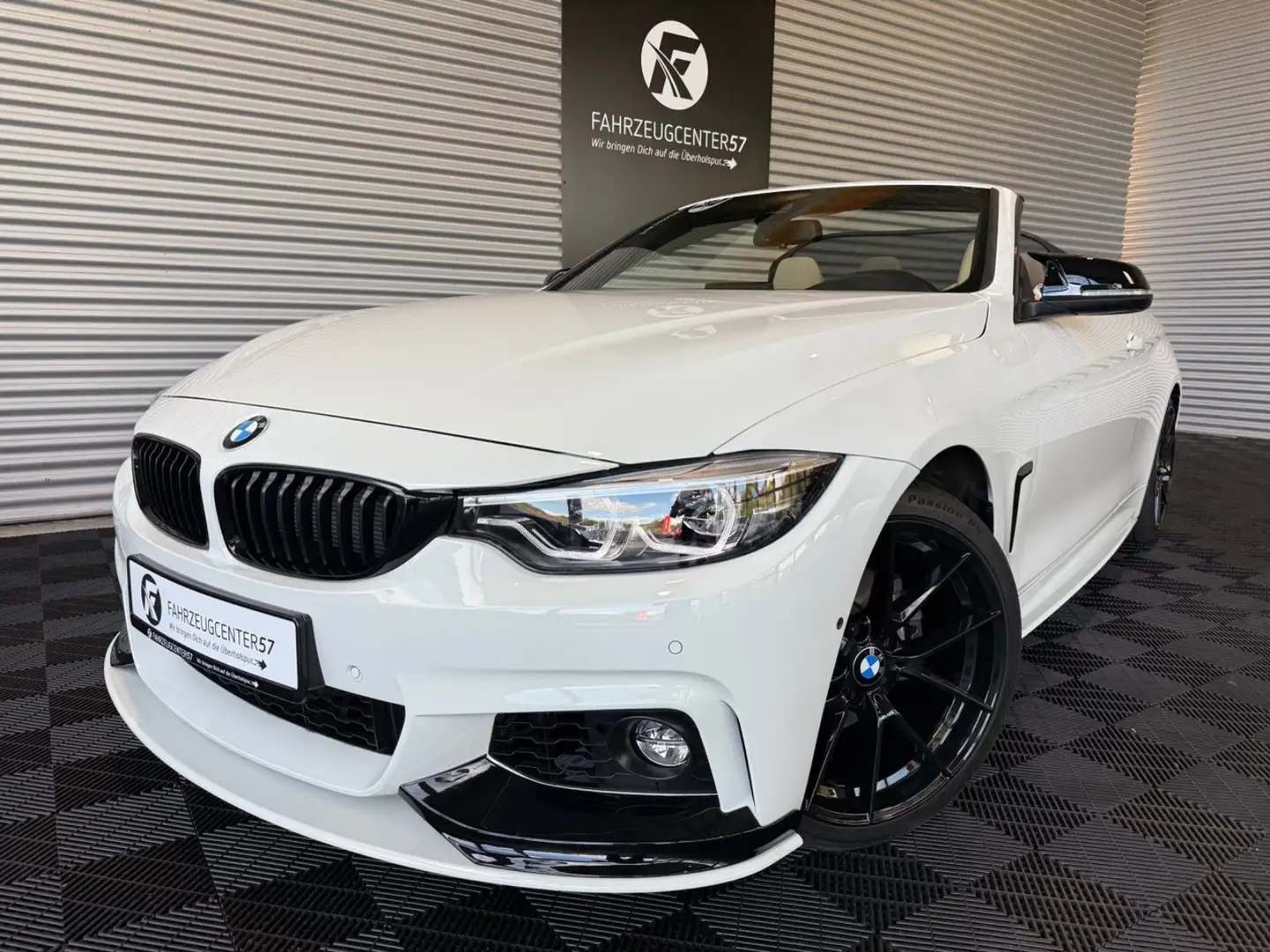 BMW 428 i Cabrio M-PERFORMANCE/LED/360°/H&K/PDC Weiß - 1