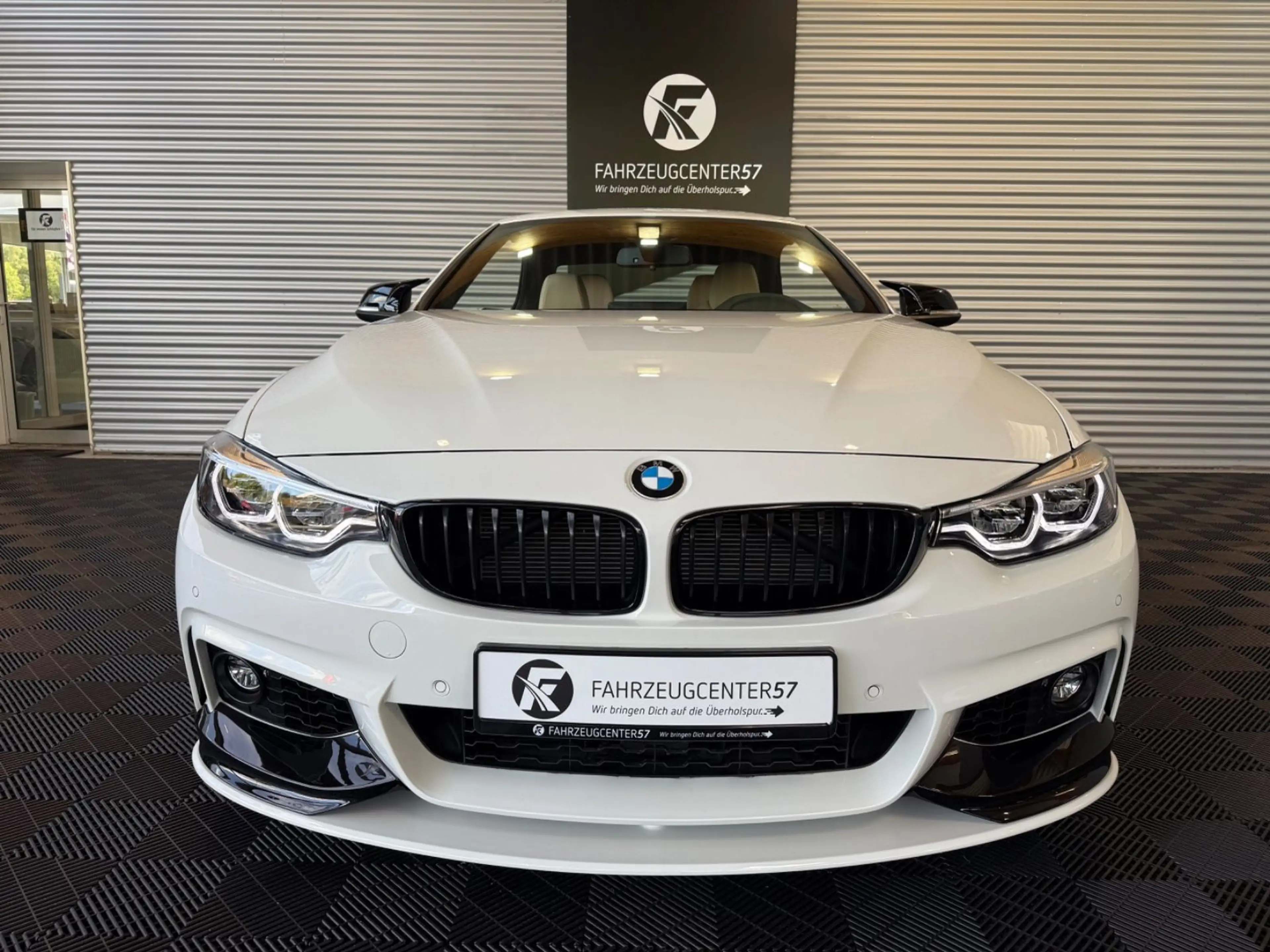 BMW 428 i Cabrio M-PERFORMANCE/LED/360°/H&K/PDC — photo 3