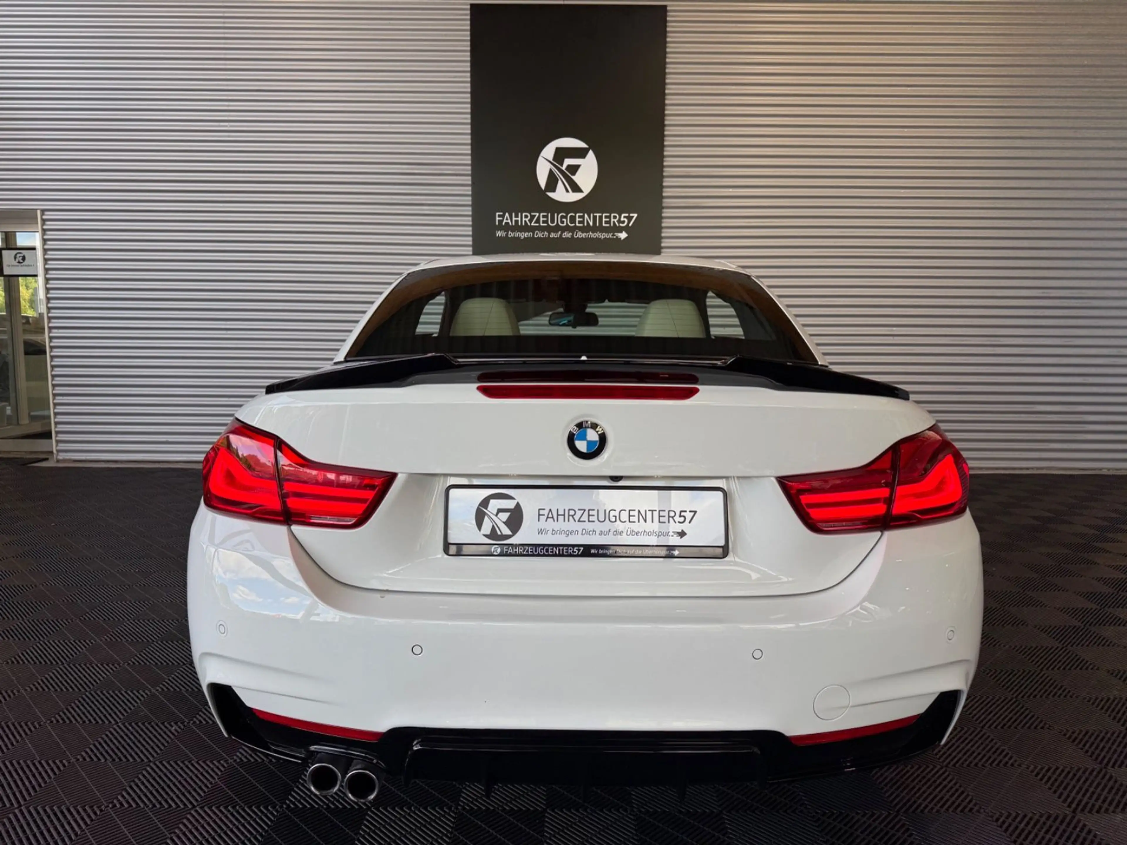 BMW 428 i Cabrio M-PERFORMANCE/LED/360°/H&K/PDC — photo 7