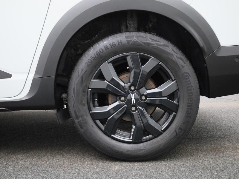 Dacia Jogger 1.0 TCe 110Pk Extreme 7p. | Navigatie | Climate Co — photo 14