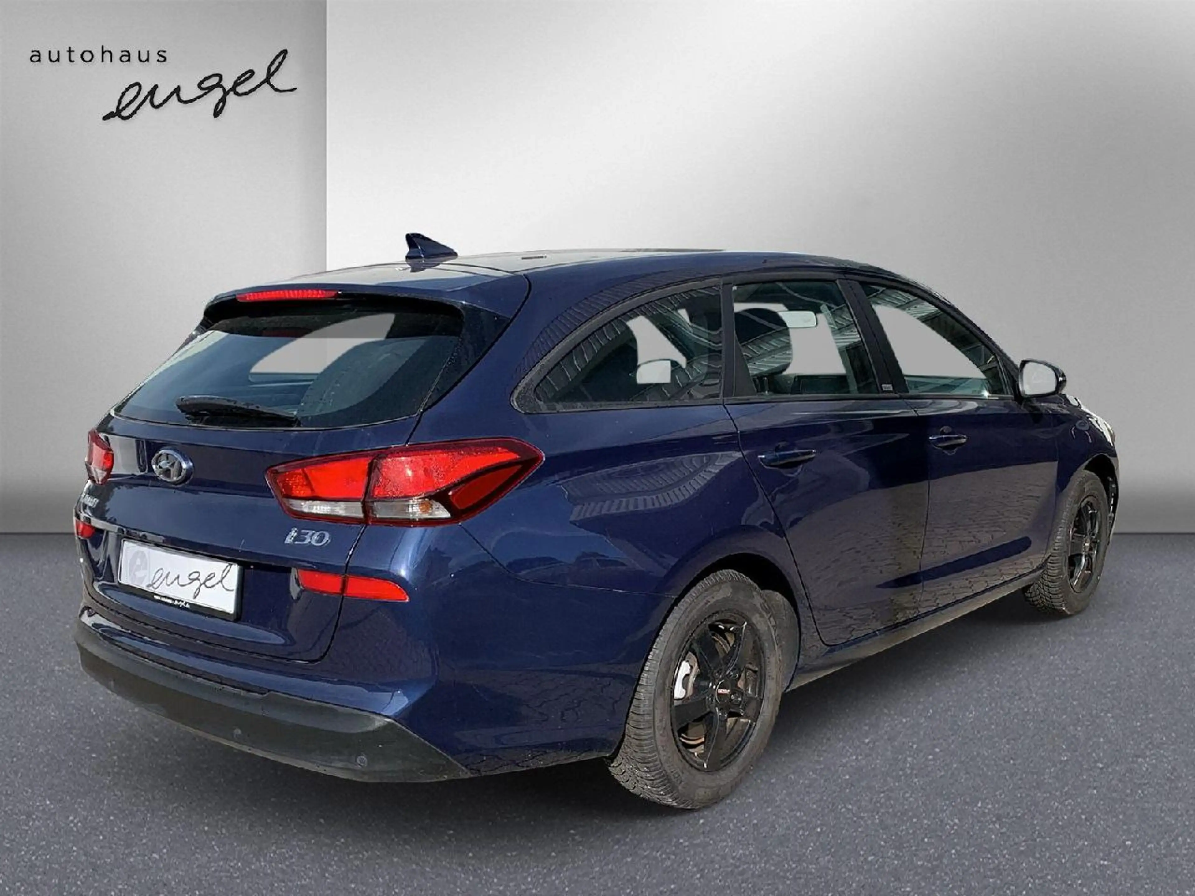 Hyundai i30 Trend,KLIMA,TEMPO,NAVI,SHZ,CARPLAY,SPURHALTE — photo 6