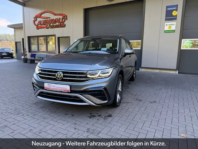 Volkswagen Tiguan Allspace Elegance 4M *7 Sitze *App *AHK
