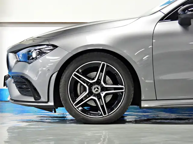 Mercedes-Benz CLA view 3