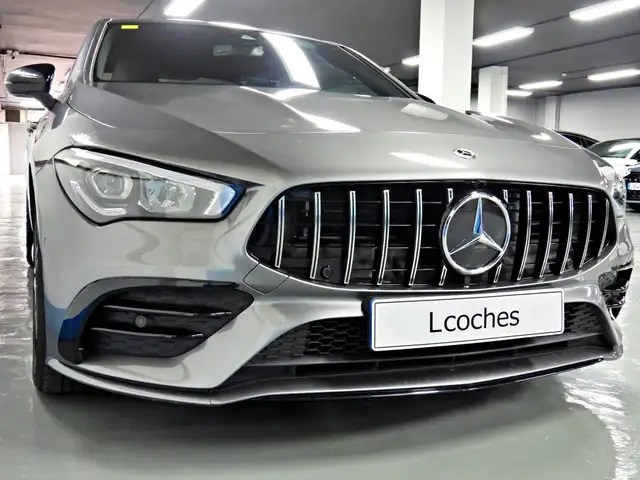 Mercedes-Benz CLA view 5