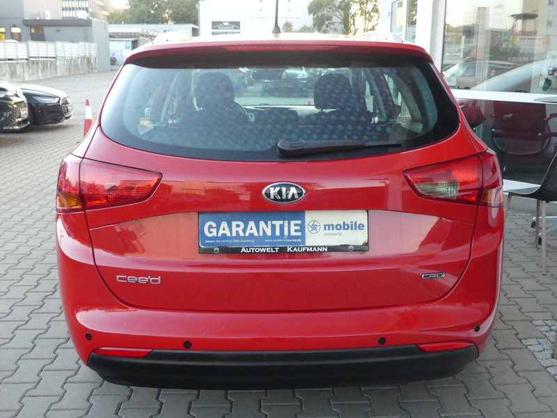 Kia Ceed SW / cee'd SW 1.4 CRDi Edition 7 TUV — photo 6