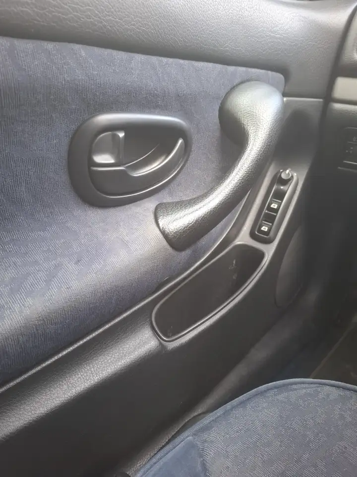 Peugeot 406 2.0-16V, foto 5