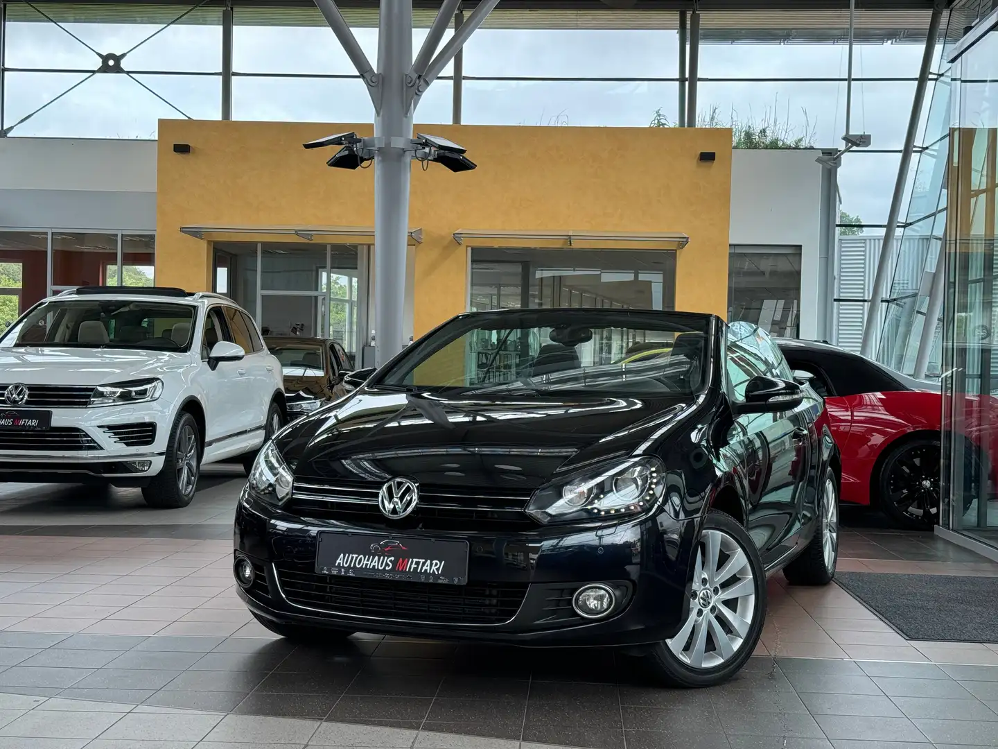 Volkswagen Golf Cabriolet VI 1.4 TSI Life Kamera Bi-Xenon Siyah - 1