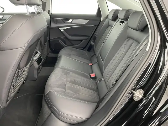 Audi A6 view 13